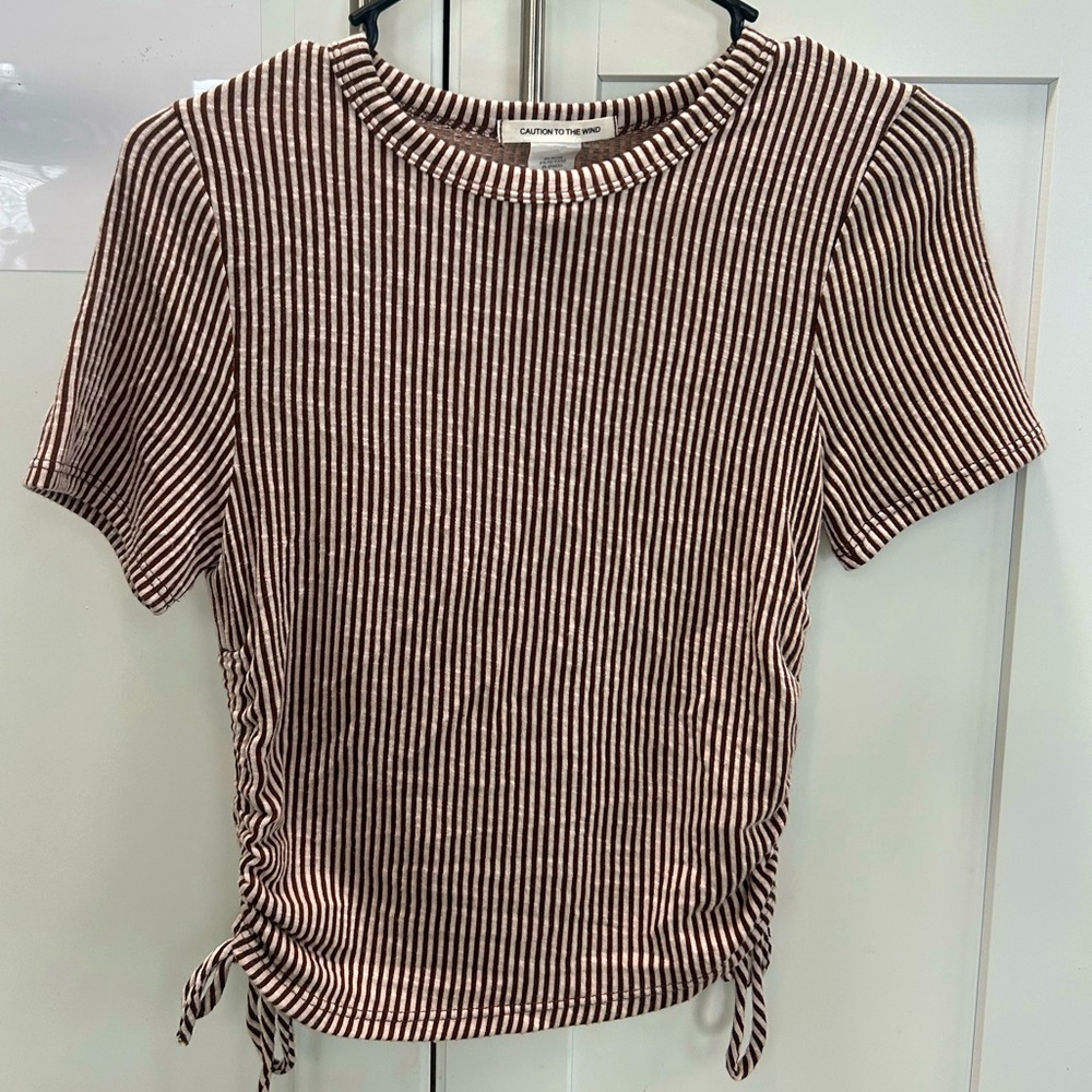 Maroon & Cream/white Side Tie Short Sleeve Top S